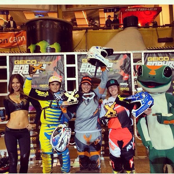 sandragomez_11's tweet photo. 3rd🏆 #ama #endurocross @stylmartin @fixgeareu @ride100percent #reydes #angryfish #fmm #acm #roturacing #gogomez http://t.co/HSFEEDKmnX