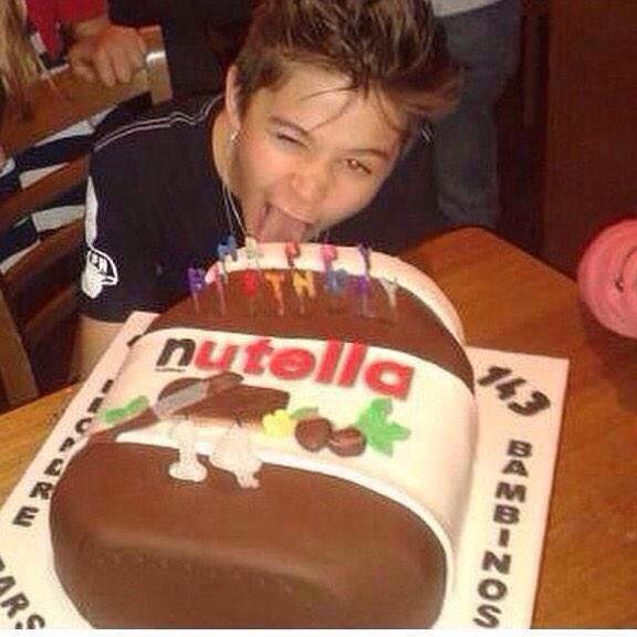 Happy birthday to Leondre Devries!A day&2 months older than me hope you have an amazing day  