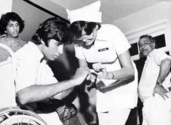 Image result for amitabh bachchan rare photos