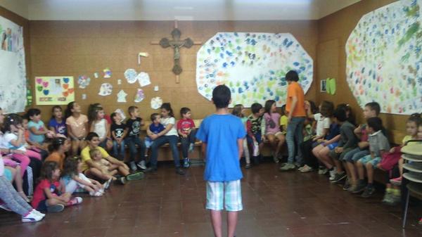 EsplaiStNarcis's tweet photo. Presentació ahir del nou curs de l'Esplai Sant Narcís! http://t.co/Njwll8CDKg