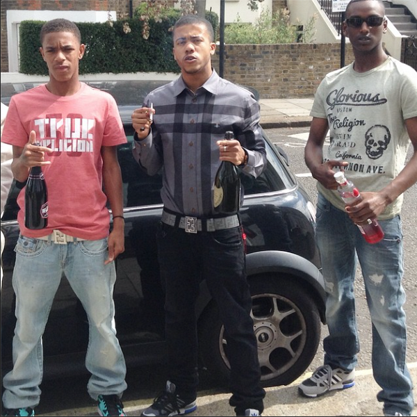 MoneyChip's tweet photo. Milk Da Game Out. . .  Thats All We Know, We Really Flying Dem http://t.co/9zsp1nI0f4