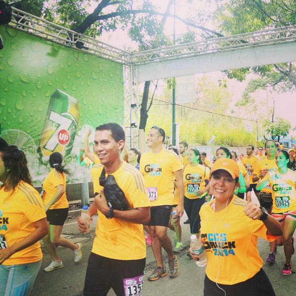 Para los corredores de la carrera #GatoradeCcsRock, la cabina del KM7 se convirtió en la experiencia más refrescante.