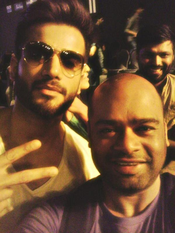 ranjjatwork's tweet image. Hey @kenferns see who I met at the @MFWknd #MFWknd today :) @karantacker