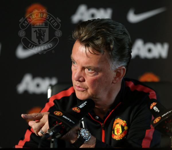 ManUtd's tweet image. Louis van Gaal in the Sunday papers: "I have signed a three-year contract. Believe me, I will finish it."