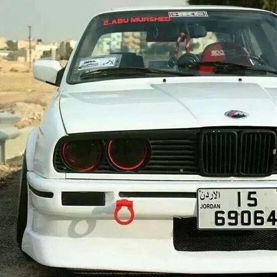 BmwPowerE30's tweet photo. Buen dia #Bimmers ;) http://t.co/APPFChMMqx