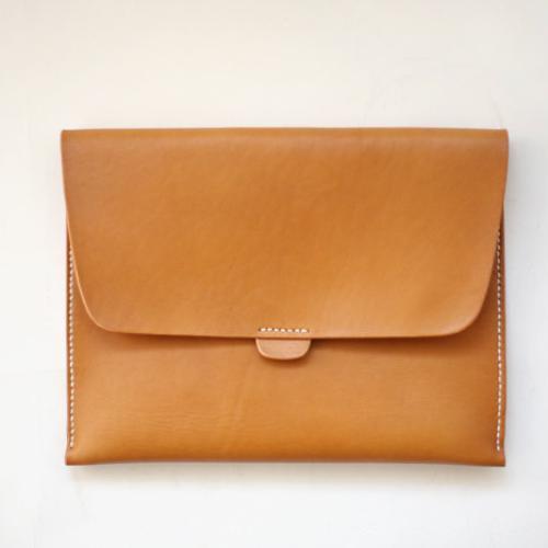 design_soup's tweet image. The sleekest tablet case ever! bit.ly/X28mu1
