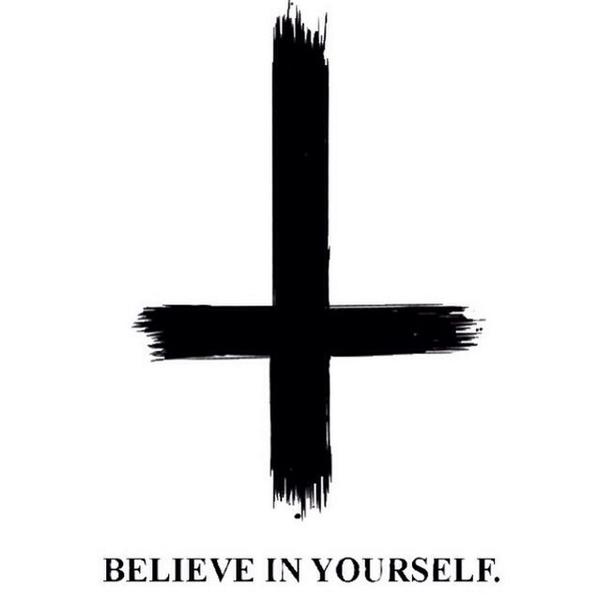 Фонк крест. Сатанинский крест. Крест перевернутый сатанинский. Перевернутый крест символ Петра. Перевернутый крест на черном фоне.