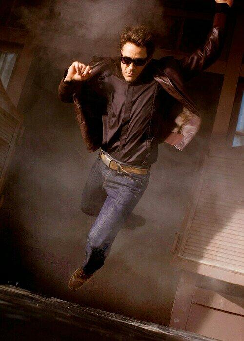 RDJ_FANS's tweet photo. FAV If you love @RobertDowneyJr 😍 #TheBestActorEver http://t.co/kefUiWkFcj