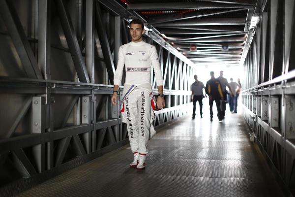 MercedesAMGF1's tweet photo. Only one thought for all of us in Suzuka tonight: #ForzaJules http://t.co/mpUdOU6mty