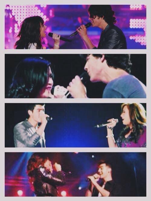 HechosJ__'s tweet photo. Somethings never change. Still loving this @ ddlovato @ joejonas.- Tweet de ____ http://t.co/mtBALWY5n1