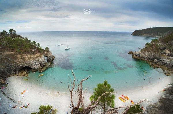 Kent_Bro_Glazik's tweet photo. RT--------->#Bretagne plus belle région du monde. Site de l'île Vierge. #Finistère - © Mozpic's picture -  #BZH http://t.co/S6RnYaLf4Y"