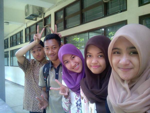 Pengen cepet-cepet besok biar ketemu kalian :* <a href="/febfebfebrina/">febrina</a> <a href="/KarinaIlma_/">Karina</a> <a href="/fahmiwijayaBARU/">Fahmi Wijaya</a>