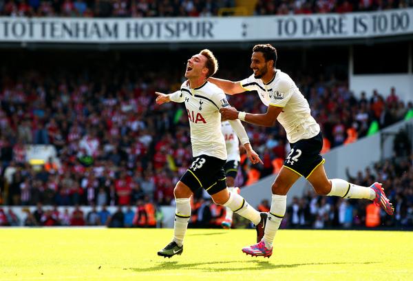 FIFAcom's tweet photo. LIVE: @SpursOfficial &amp; @chelseafc lead in the @premierleague, action in Germany &amp; Italy too
http://t.co/1NfyCdVSkL http://t.co/7e1baAJty7