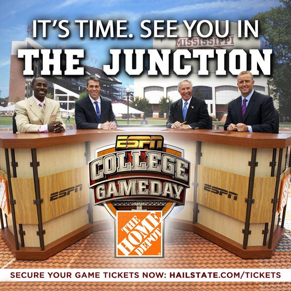 HailStateFB's tweet photo. Bulldog family, it’s time. See you in the Junction on Saturday for @CollegeGameDay! #HailState http://t.co/vItfnebOzM