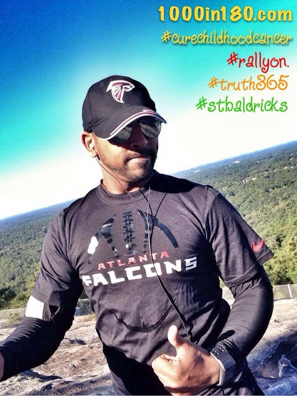 1000in1801's tweet photo. #curechildhoodcancer   I Climbed twice this morning. 4.4 more miles completed.. Total hiking so far is 12.3 miles! http://t.co/3TcQEPPnmJ