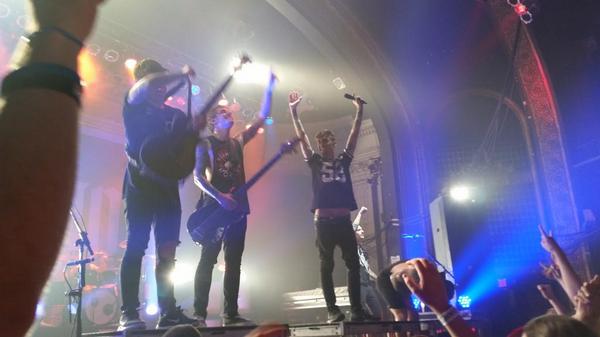 colorsofcleo's tweet photo. A few of my favorite pictures I took of WCAR http://t.co/vcn32x03dH