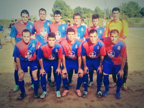 Comienza el partido en Villanueva de Alcardete, #aupasantacruzujaf