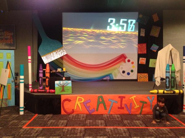 crystalHwilson's tweet photo. Our awesome stage back in kids theater because of this awesome lady @hoganphoto #OneLifeKids #Creativity http://t.co/d8dP8BJlso