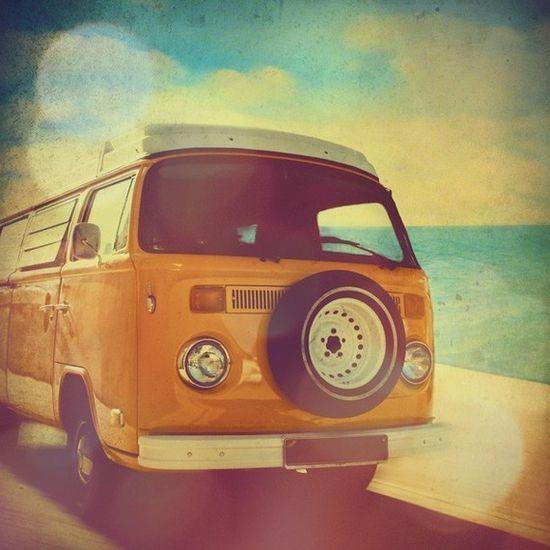 A daily dose of Camper Bliss! #camperbliss #camper #vw ift.tt/1rOUptZ