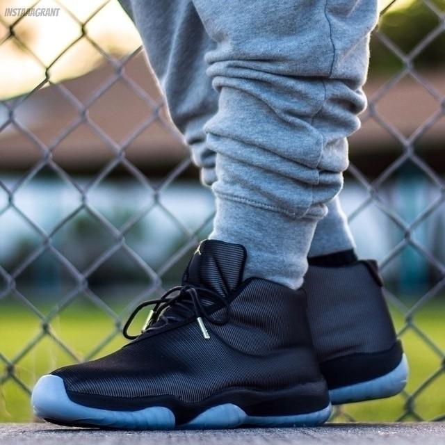 Jordan future on feet outlet