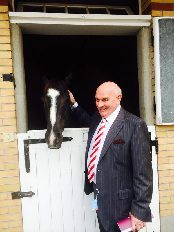 bkav2011's tweet image. Proud owner and unlucky loser. Not a bother on either of them. Better luck next time. #SolePower