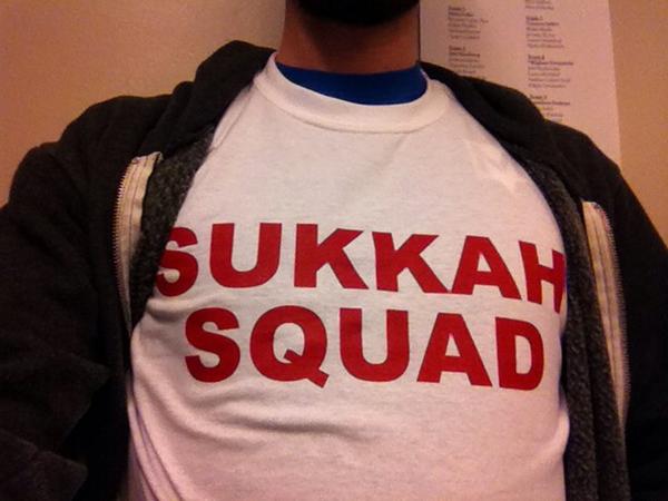 mybitoffthetop's tweet photo. #sukkahsquad #mtl #sukkot2014 !! @TeamBIEC @HillelMontreal @FederationCJA #abitoffthetop http://t.co/5AR0rfwzwo