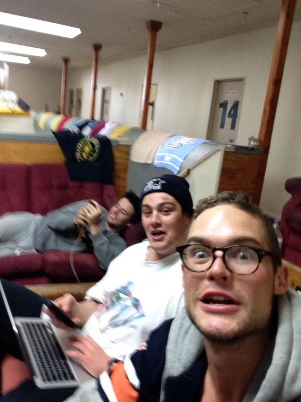 riceballs64's tweet photo. @tomnorton93 @pryor_jeremy @edvark #bpackers http://t.co/Q7cz2l3OxU