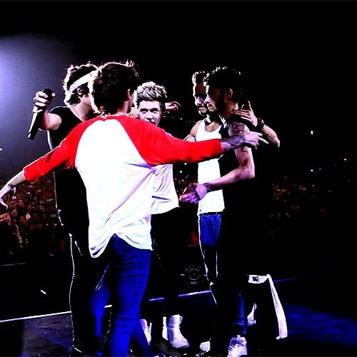 MuchStyleHarry tweet picture