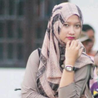aguseak_six's tweet photo. Selamat Mba Yeti Dwi Anggraini jdi keluarga bahagia Aminnnn ♥ http://t.co/KWiIEyf1H4