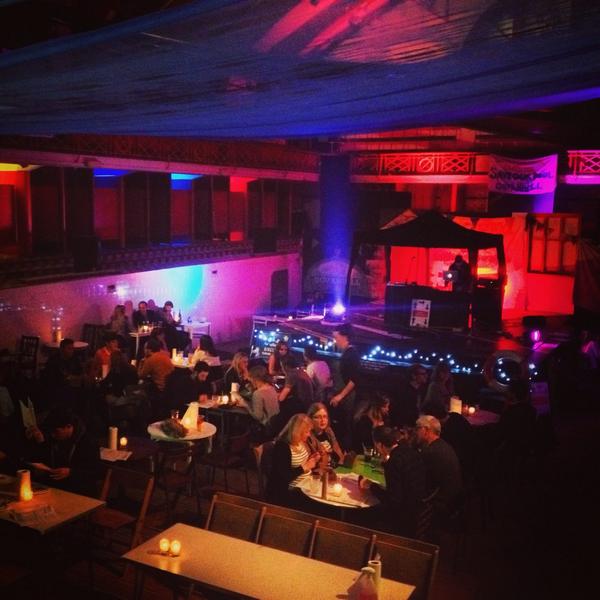 gillian_loney's tweet photo. Incredible meal at #section33 pop-up @GovanhillBaths. Let's do it again soon! #glasgow #streetfood #inapool http://t.co/tAEHkpwxYK