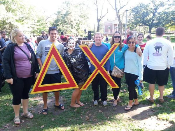 hrogers4's tweet photo. @nagellikebagel is making all kinds of new friends at homecoming kick-off! #tightropeorange @HomecomingTSU http://t.co/tnKFUDyxFm