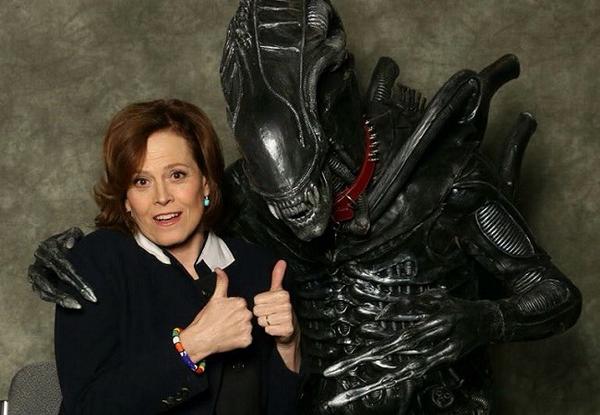 alien_war's tweet image. Sigourney Weaver signs on for Alien 5! It's going to be low budget...