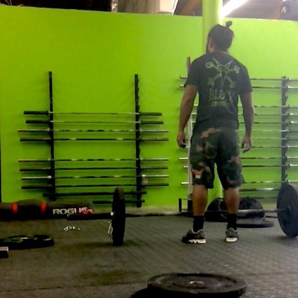 makehello's tweet image. 3-part Snatch #EMOM. Countdown. #crossfit ift.tt/1pYWM9n