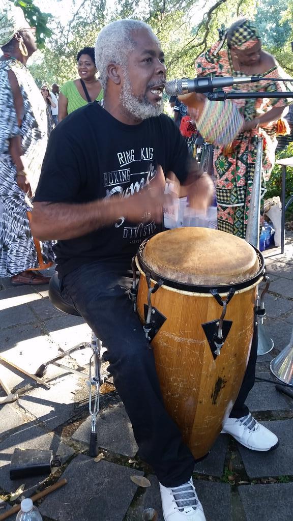 Come out to Congo Square and j [in Lois Dama FonFon from Haiti.