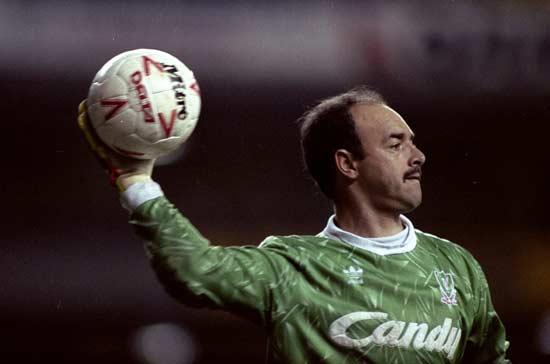 Happy Birthday to Ex Bruce Grobbelaar (6.10.1957). 