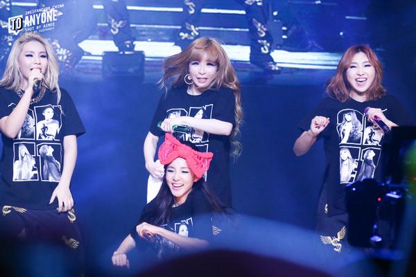 ToAnyoneFanclub's tweet photo. CONGRATS!!!😋😋😋#2NE1iamthebest100Million 
@chaelinCL @haroobomkum @krungy21 @mingkki21 http://t.co/riBrmhM8tK
