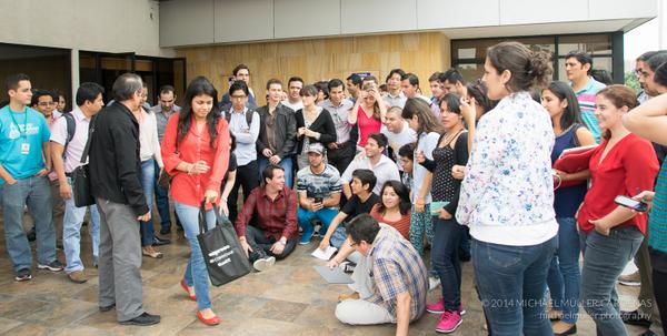 mullercardenas's tweet photo. El evento en imágenes. Día final de #leanGye a la espera de los resultados! http://t.co/b6WNjFJ9n8