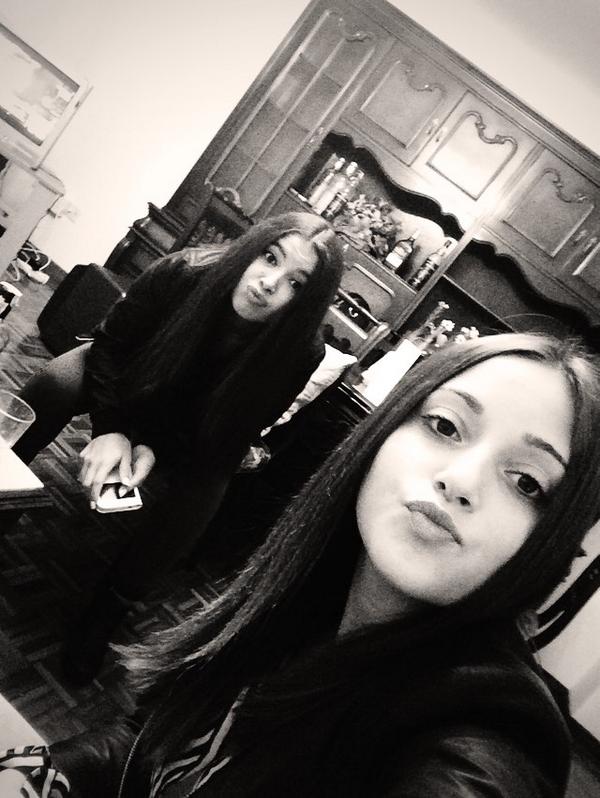 NereaTouris's tweet photo. Mi amoreeeeee ❤️ @LydiaTututu http://t.co/vYmK917otz