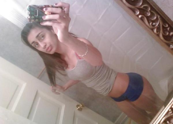 SharmutaAtika's tweet photo. Dressing up like the slut I am #feelingbetter http://t.co/ujUuCeAIl8