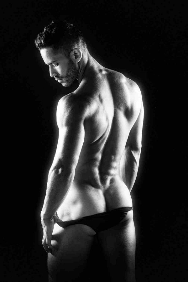 NPFridays's tweet image. Is HE #HOT ENOUGH for your panties to drop? RT/fave READ #NoPantiesFridays now! #KINDLE #EBOOK kboards.com/book/?asin=B00…