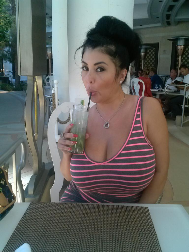 “Loving this mojito! ;)” 