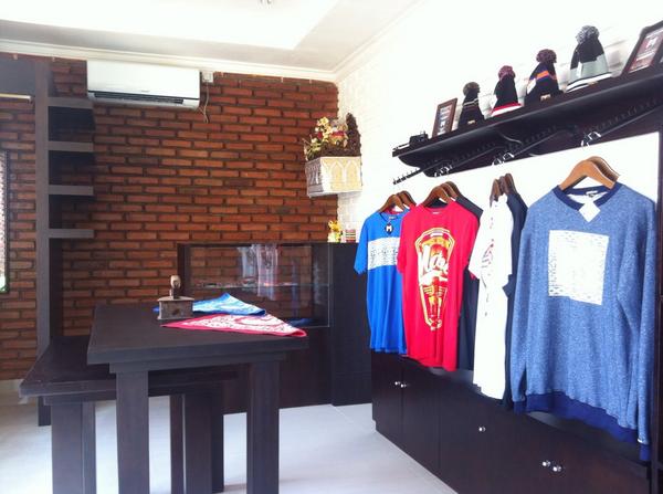 Ayo , Kunjungi Mediva Warehouse . Jl.Bhineka Jati Jaya IV No.21 Kuta . Beli Di Warehouse Mendapatkan Spesial Price 👏