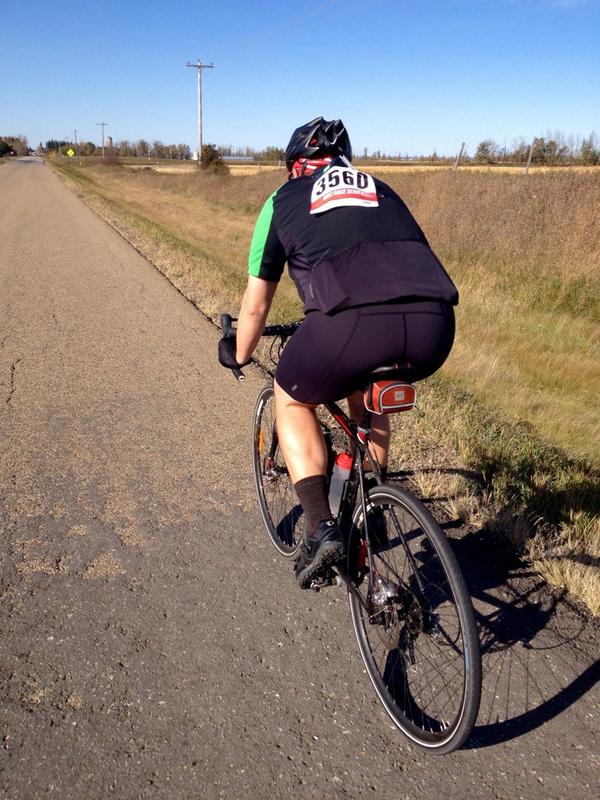 TheGrillGeek's tweet photo. Man…what a day. Not just riding 100km, but also trying to keep up with @BShuchuk #exhausted #LookAtThoseCalves http://t.co/Yu2e8xf38X