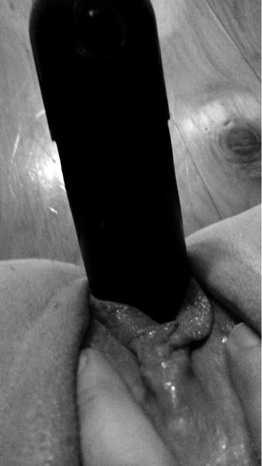 KW’s pics and videos