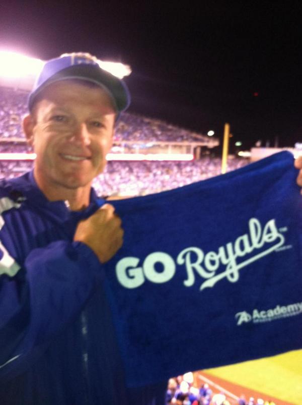 CoachMarcBauer's tweet photo. Loved spending an amazing night at the K with @agentRyanBauer. #rallytowell #2014ALCS http://t.co/ShXGPahcVg