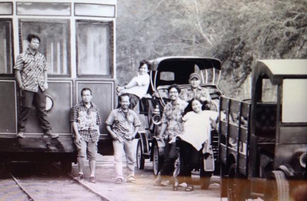 Sesi Foto DOP #GuruBangsaTjokroaminoto <a href="/dhenmasipung/">ips</a> bersama teamnya di Dept Kamera :)