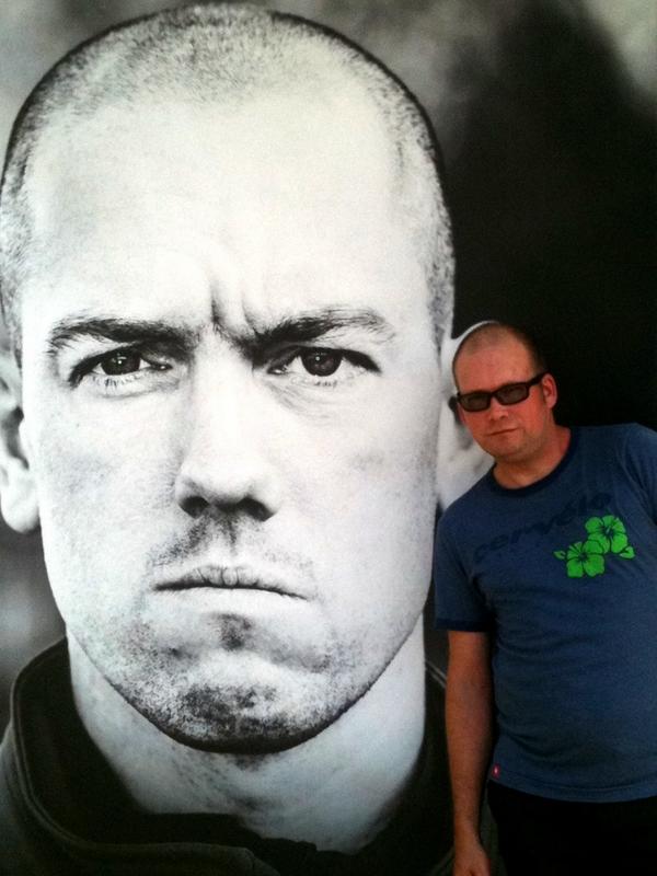 Wow!  Freddy's head is huge since he became world champion.