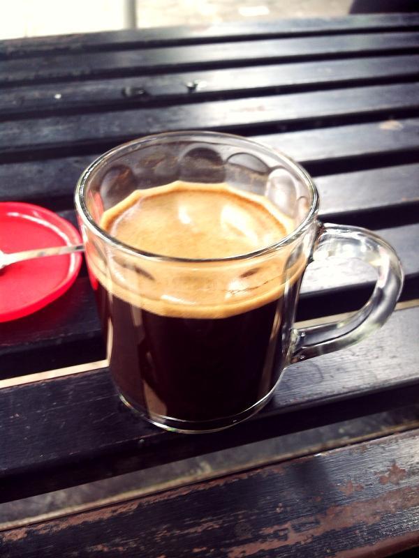 Ngopi enak min nek mendung."<a href="/GombongKotaku/">nyong wong Gombong</a>: jazzkarta mendung"
