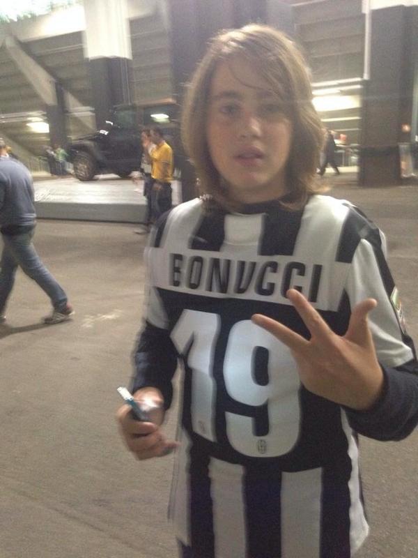 albertobardelli's tweet photo. @bonucci_leo19 http://t.co/McU2zVivdO