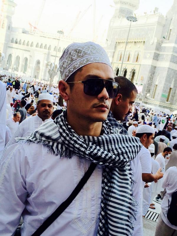 rayes_anom's tweet photo. Mecca http://t.co/r9nKeMzB9Y